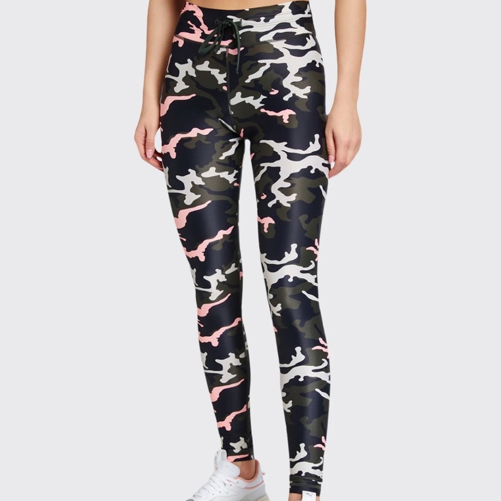 The upside leggings in Camo